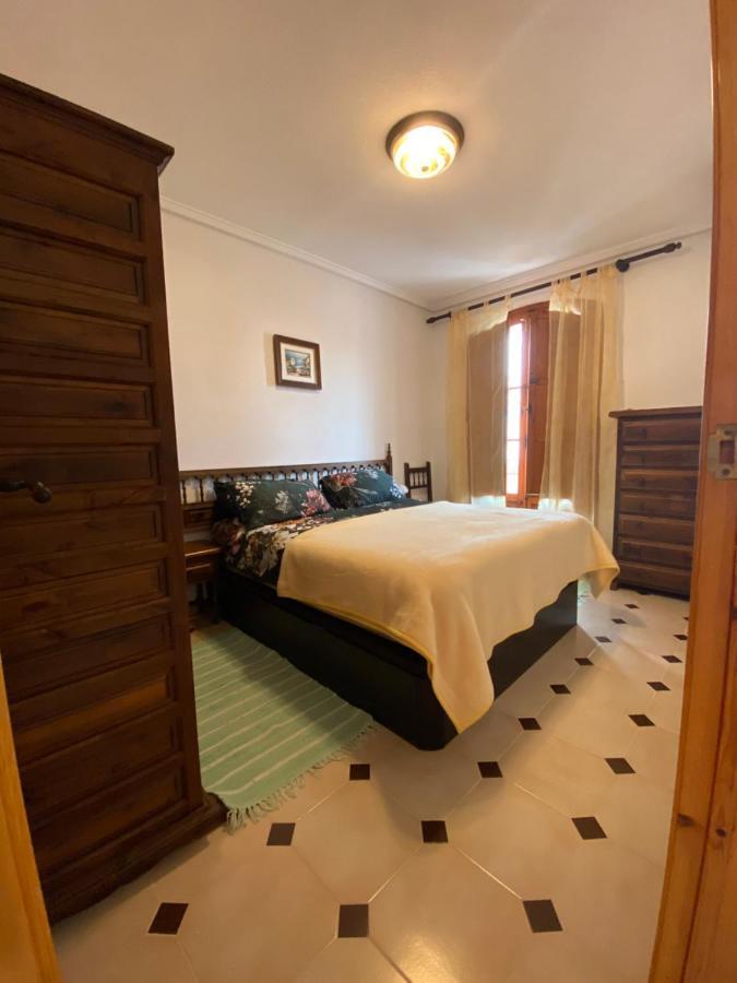 Orihuela Costa 2-Bedroom 1-Bath Renovated Vacation Rental On La Zenia Beach المظهر الخارجي الصورة